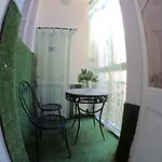 朱利叶斯凯撒183号旅馆 4*