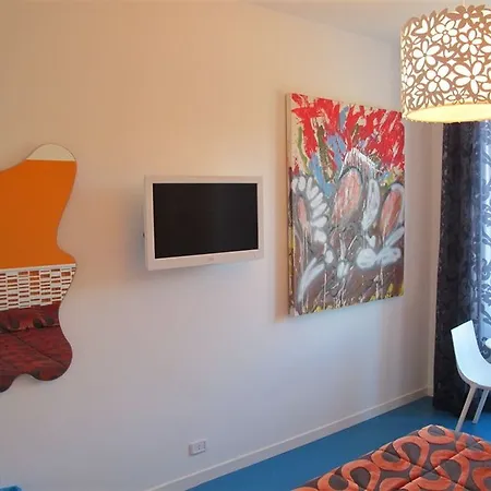 Gasthuis Julius Caesar 183 Rome