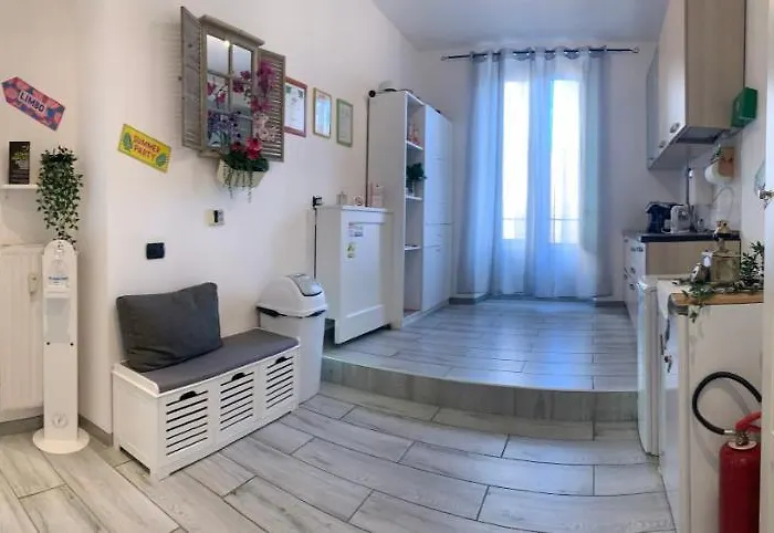 Julius Caesar 183 4*