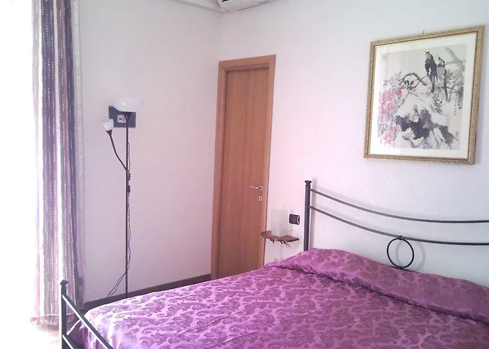 Julius Caesar 183 Gæstehus Rom