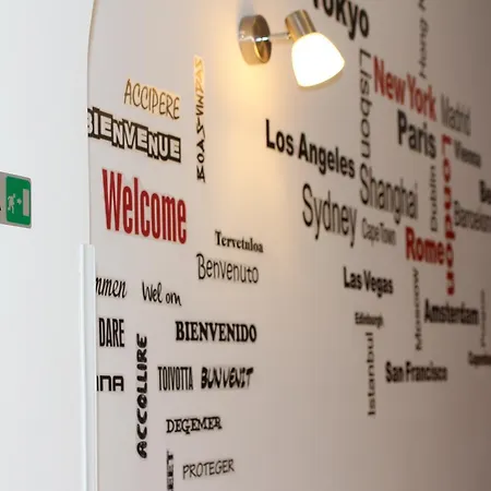 Πανσιόν Julius Caesar 183