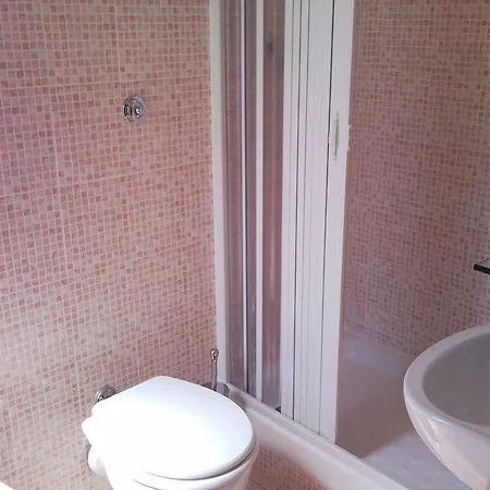 Πανσιόν Julius Caesar 183 Ρώμη