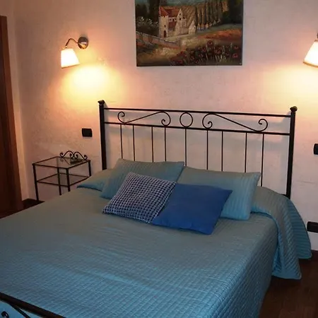 招待所 朱利叶斯凯撒183号旅馆 4*